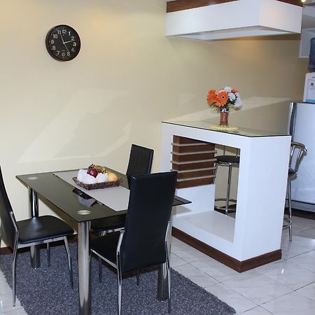Manila Bay Serviced Apartments ภายนอก รูปภาพ