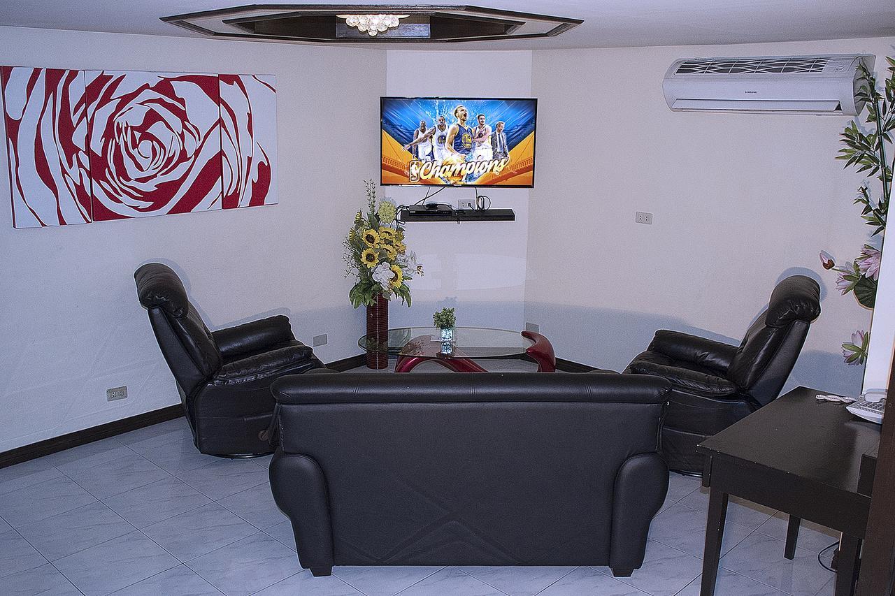 Manila Bay Serviced Apartments ภายนอก รูปภาพ