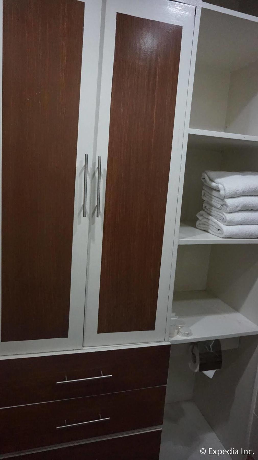 Manila Bay Serviced Apartments ภายนอก รูปภาพ