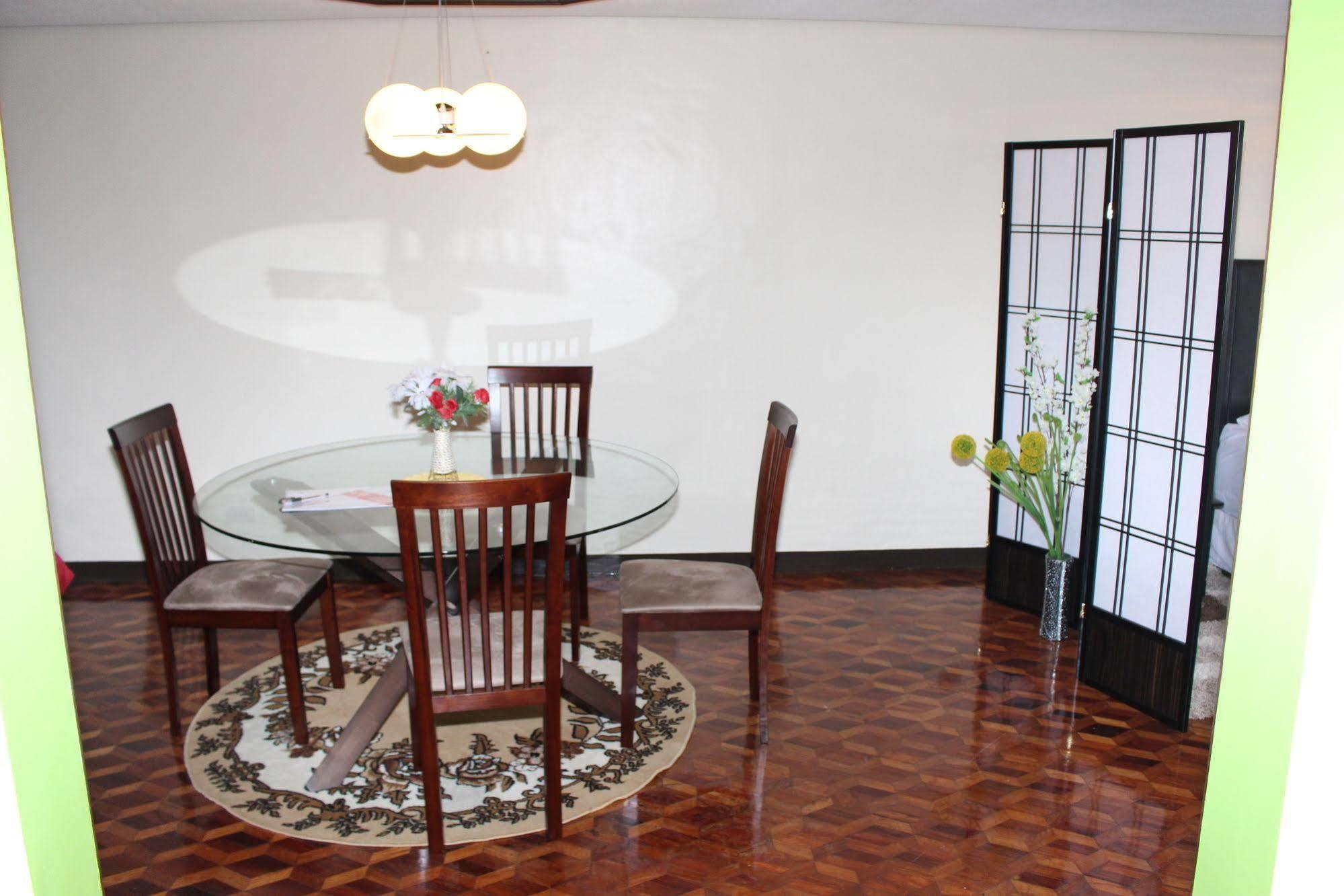 Manila Bay Serviced Apartments ภายนอก รูปภาพ